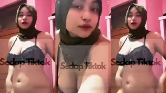 Tiktok Hijab Seksi Goyang Hot Viral Bikin Geger