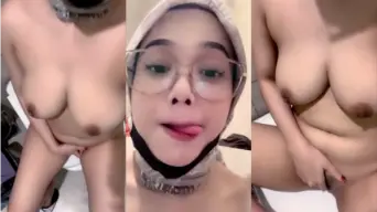 Ica Berjilbab Cantik Yang Bikin Heboh Dengan Toge Viral