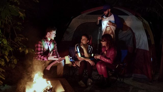 Kisah Seram Dan Pesta Gila Di Tenda Reality Kings