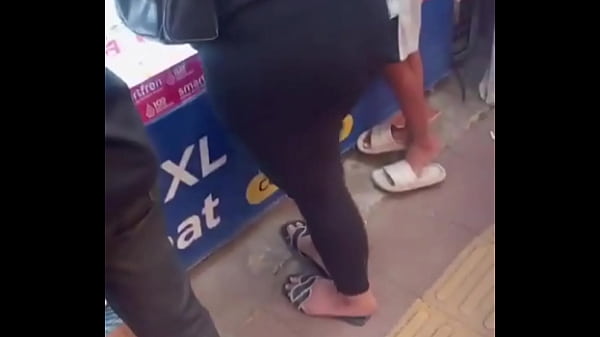 Ngentot Sama Binor Di Warung, Belanja Sambil Ngewe!