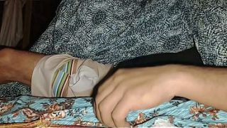 Malam Ini, Ibu Tiri Kasih Nikmat Gila, Jari Dua Kumasukin Ke Memek Sampai Airnya Muncrat