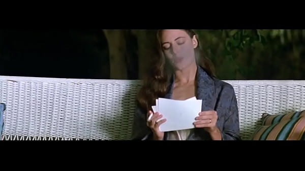 Patricia Healy Memasuki Malam Panas Di China Moon 1994