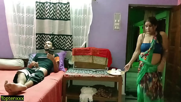 Ngentot Seru Sama Bibi Tembem, Bokep India Remaja Panas Suara Hindi Jelas!