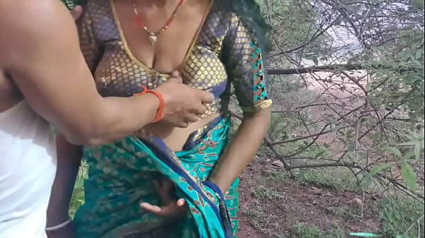 Desi Bhabhi Santal Panas Ngentot Di Luar Ruangan