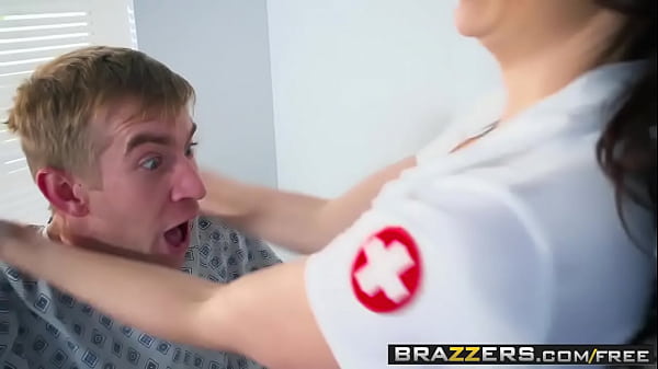 Petualangan Panas Dokter: Chanel Preston & Veruca James Dalam Adegan Siap Membara