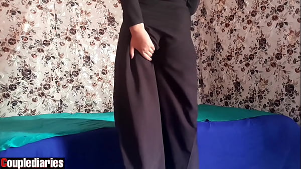 Ibu Rumah Tangga Berhijab Arab Lagi Horny, Manggil Kekasih Gelapnya.