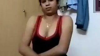 Sexy Figured Indian Nude Mms