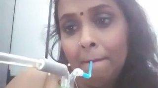 Telanjang Bulak, Bhabhi Desi Ngeces Nikmatin Hookah Sambil Ngeloyor