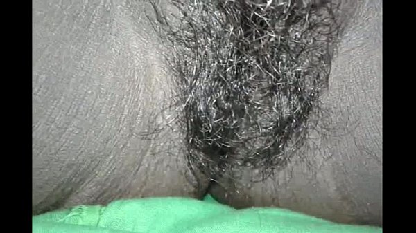 4 Cewek Desi Tunjukin Bulu Beleknya Yang Basah