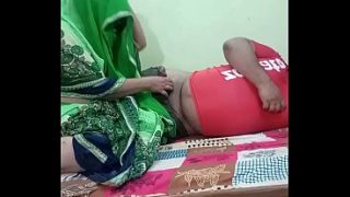 Desi Indian Couple Lagi Ngewe Panas Di Kamar, Crot Di Mana-mana