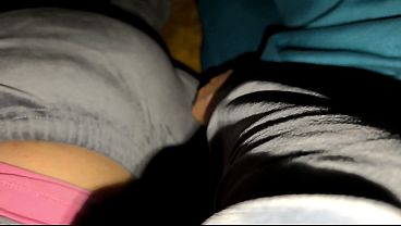 Ngentot Istri Orang, Kontol Muncrat Di Memek Emak Teman, Bokep Arab Panas.