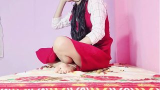 Desi Cewek Hari Ini Bikin Makin Greget, Bikin Pengen Ngerasain.