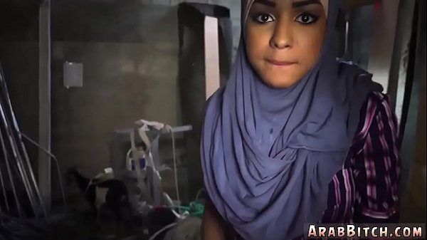 Gadis Arab Abg Dan Janda Muslim Nungging Di Titik Jatuh Pantat, 23km Di Luar Kota.