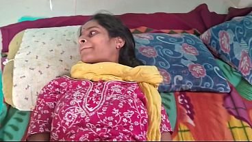 Desi Bhabhi Digebrak Tetangga Sampai Meringis Keenakan.
