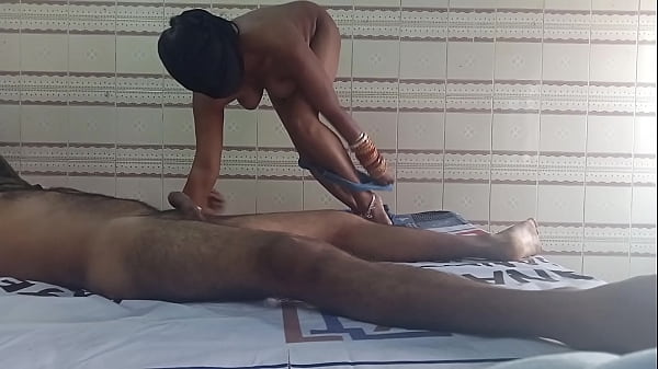 Pertama Kali Ngentot Saudara Tiri Perawan Di Pesta Pernikahan