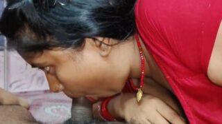 Bhabhi Sange, Kontol Desi Diisep Habis, Air Mani Diminum Puas.