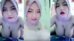 Ukhti Seksi Toket Montok Desahannya Bikin Makin Tegang