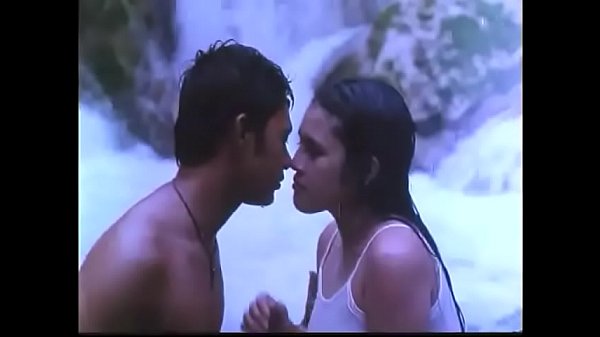 Tontonan Panas Dari Adegan Bugil Di Film-film Mainstream China.