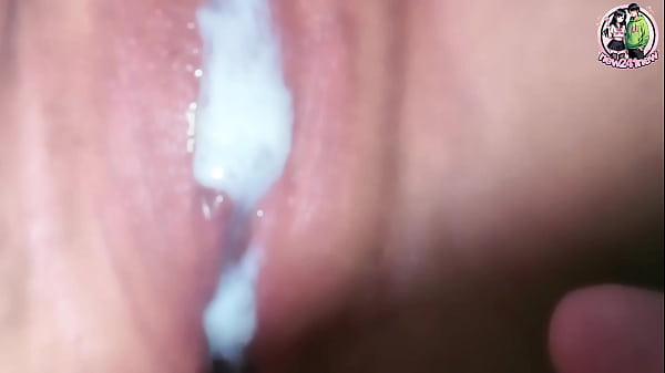 สาวไทยแอบเอาผัวนอกตอนแฟนไม่อยู่ โดนเย็ดหีแตกยับจนน้ำแตกคาหี Creampie สุดเสียว