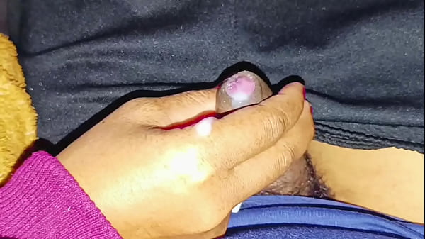 Tanteku Doyan Kontol Mungil, Bikin Ngiler Tiap Liat Gerakan Kecilnya.