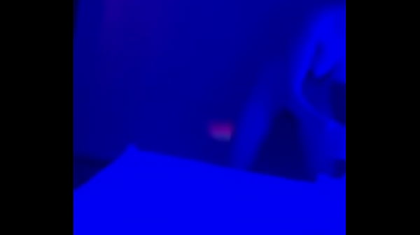 中国大保健服务偷拍，床上动作太劲爆，老子看了硬邦邦。