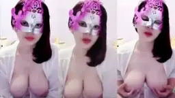 Sari Toket Gede Mulus, Utingnya Bikin Ngilu Pengen Colokin.