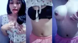 Video Bugil Laras Bali Tiktok Bikin Horny, Goyangannya Bikin Makin Panas
