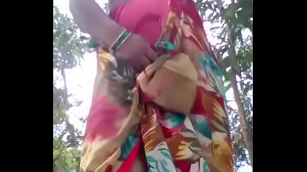 Desi Roshni Bhabhi Pamer Semua Isi Tubuhnya Yang Bikin Ngiler