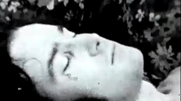 Film Panas Malam Ini: Dark Lantern Entertainment Sajikan ‘ibu-ibu Vintage’ Dari Rahasia Hidupku, Pengakuan Mesum Seorang Pria Victorian