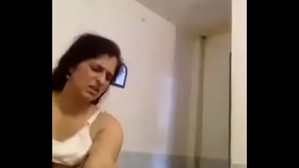 Desi Yang Bikin Ngilu, Bikin Pengen Ngelus