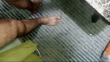 Ngentot Bertiga Gay Arab, Kontol Dijilat, Bokong Dijebol, Si Jantan Saudi Sama Temennya Ngewein Si Pasif Irak, Lubang Pantatnya Digembosin Habis.