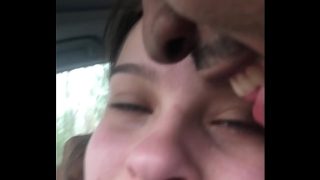 Lesbian Sahabatku Basah Kuyup Pas Latihan, Langsung Nundukin Pantatnya