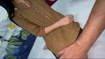 Aku Bawa Cewekku Vishali Ke Hotel, Lalu Kencengin Memek Perdananya Sampai Meraung-raung.