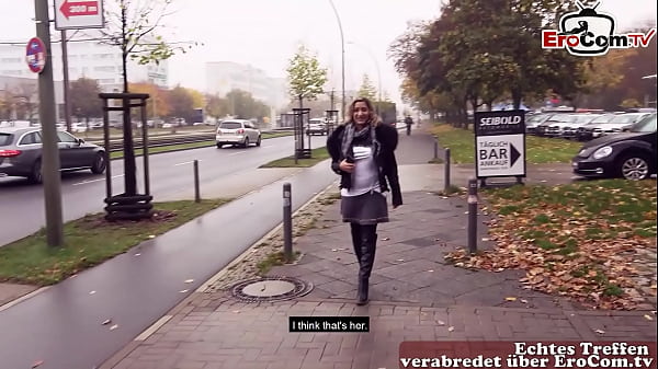 Gadis Turki Jerman Dibawa Paksa Ke Pertemuan Seks Liar Di Jalanan Umum